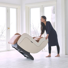 Synca Wellness CirC+ Compact Massage Chair